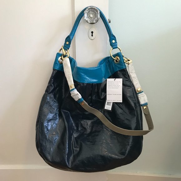 Marc by Marc Jacobs | Navy Blue Bicolor Patent Leather Classic Q Hillier Bag - Picture 3 of 10